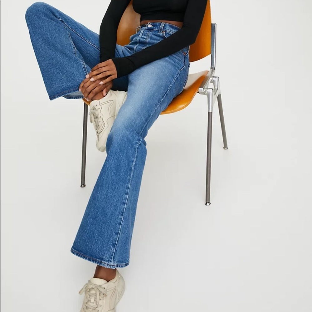 Levi’s Premium Ribcage Flare Jeans